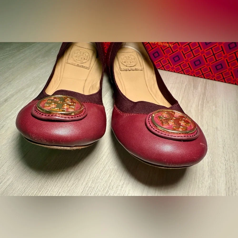 Tory Burch Burgundy Leather Ballet Flats Gold Logo Women Size 7.5 M